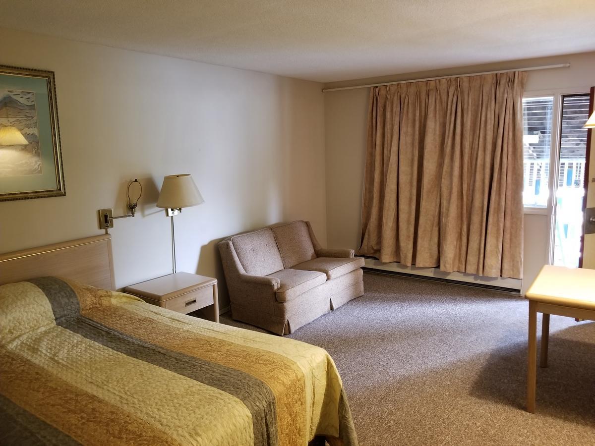 Slumber Lodge Williams Lake Extérieur photo